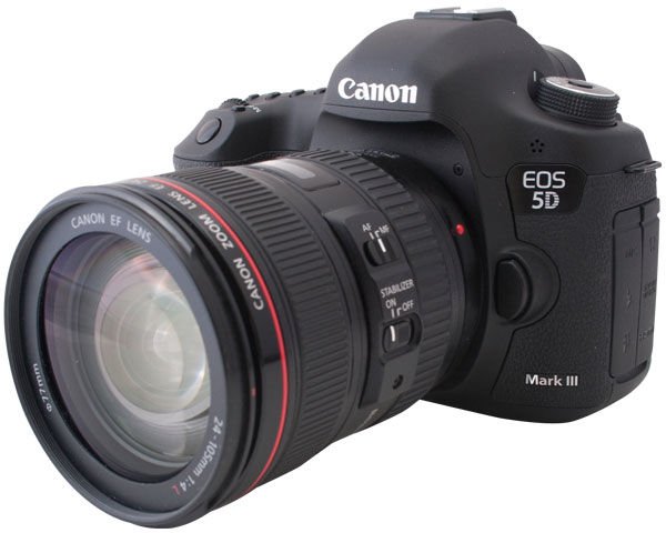 Canon EOS 5D Mark III avec objectif Canon 24-105mm f4L IS USM